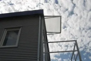 Bürocontaineranlage mit Aluwelle – Bild 5